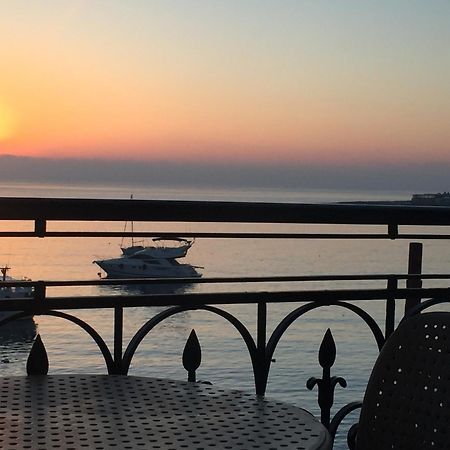Maltese Balcony Apartment Saint Julian's ภายนอก รูปภาพ