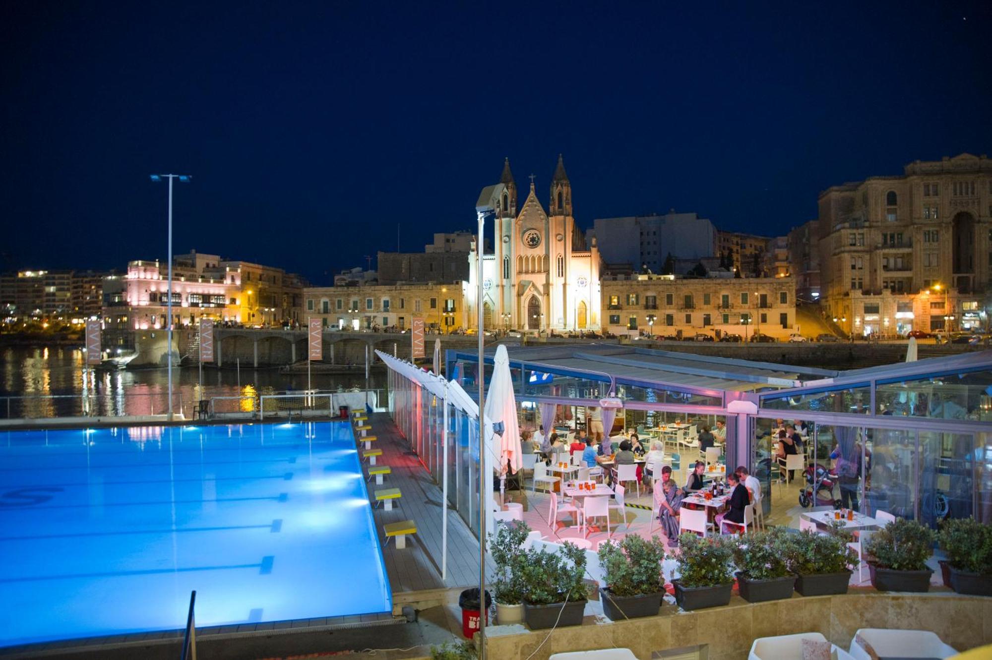 Maltese Balcony Apartment Saint Julian's ภายนอก รูปภาพ